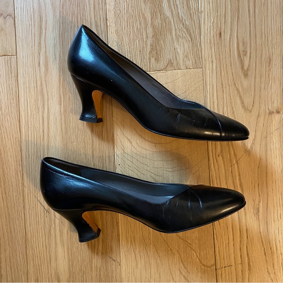 Black Leather Pumps Sz 6 - Picture 2 of 10
